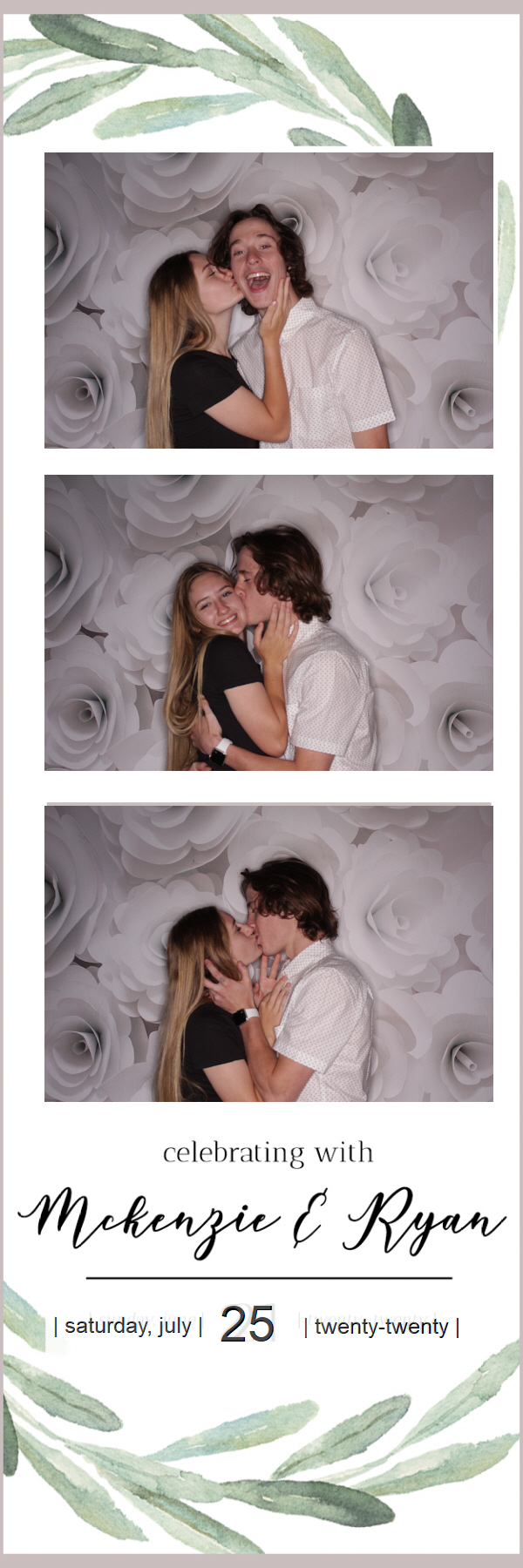 McKenzie & Ryan's Wedding | View more photos from the event at gallery.photoboothbillings.com/u/PhotoBoothBillings/McKenzie-Ryans-Wedding